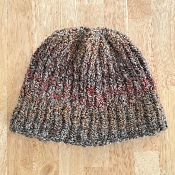 Hand Knit Earth Toned Gradient Knit Beanie Hat - Picture 1 of 4